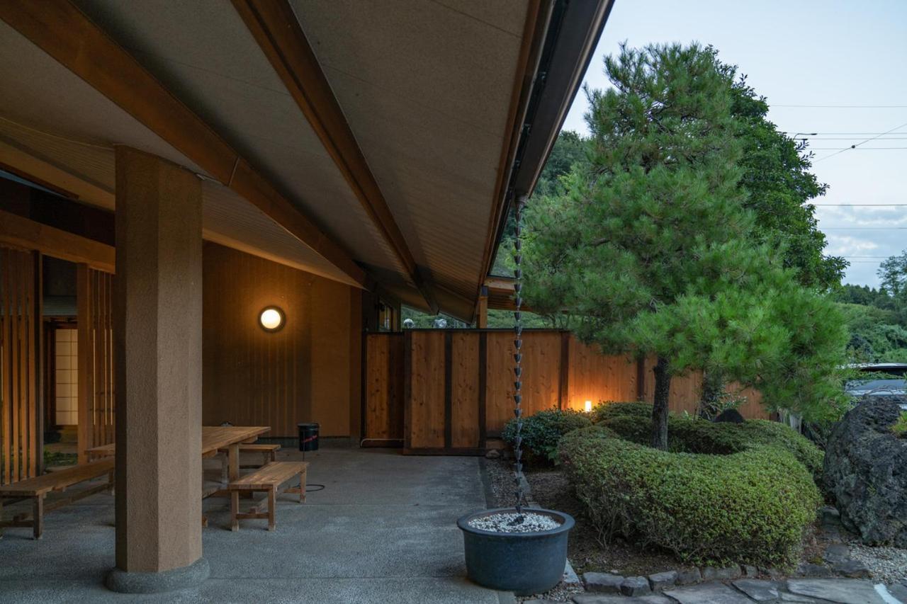 Ryutakuzenji 宿坊 Takasaki Buitenkant foto
